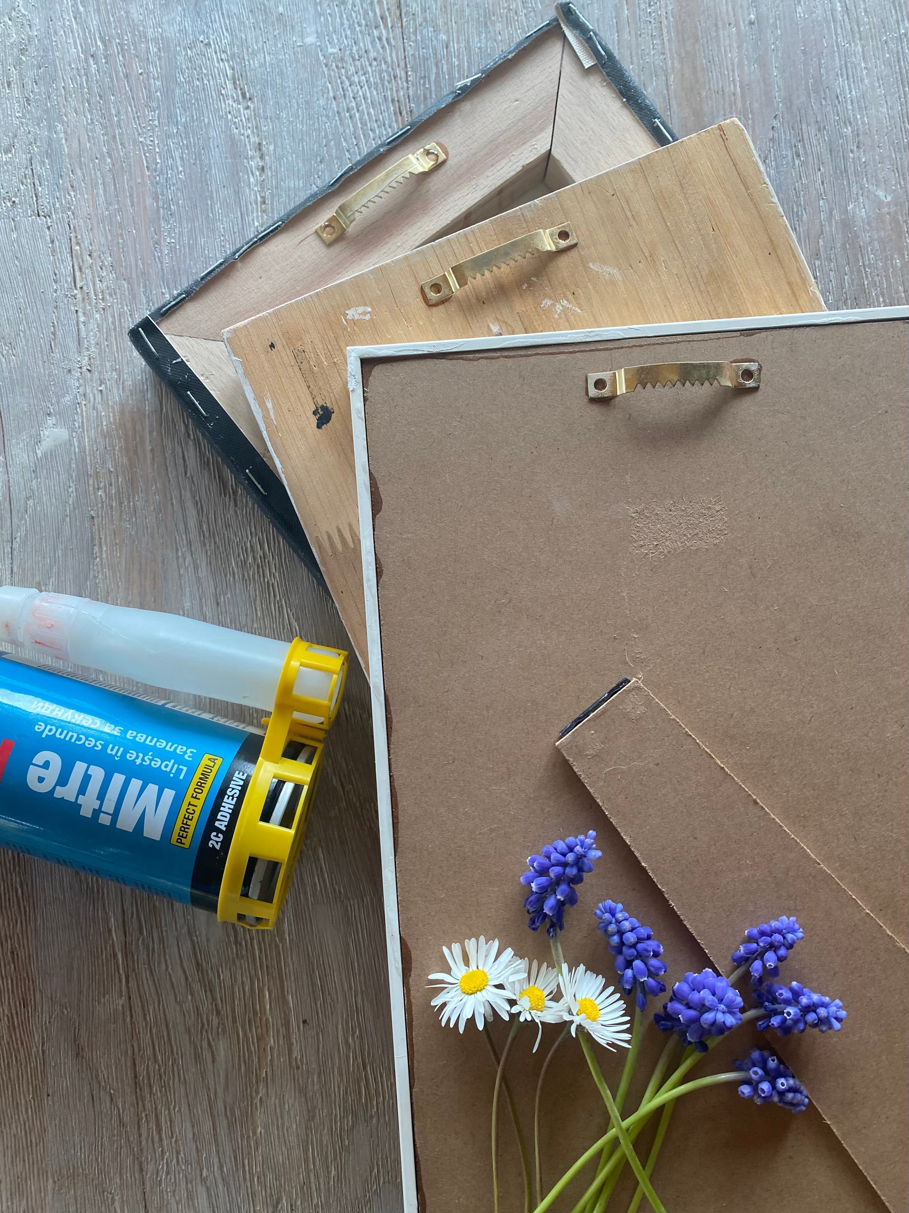 Fast tips to hang up masterpeace from Romalena art